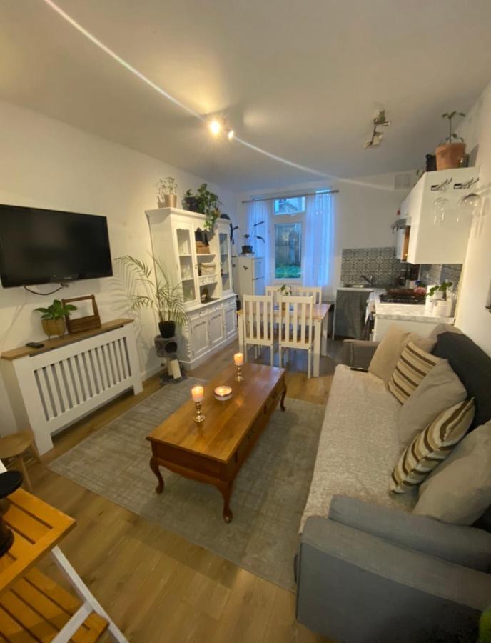 Guest Bedroom With King Size Bed In Brixton London Ngoại thất bức ảnh